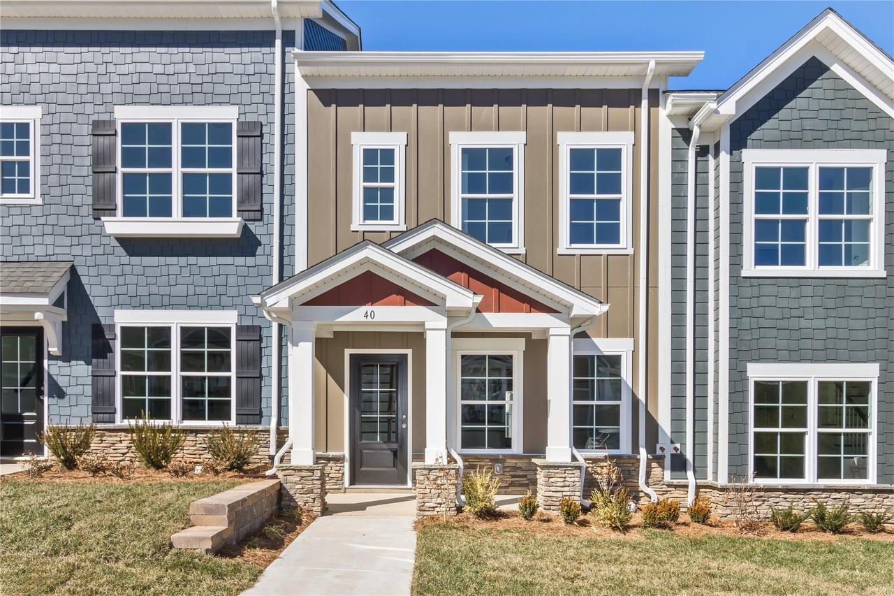 40 Walnut Springs Dr. #17-C, Asheville, NC 28804