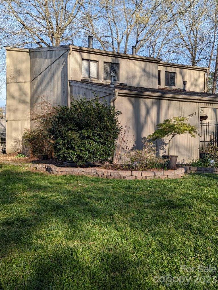 7901 Horse Chestnut Ln., Charlotte, NC 28277