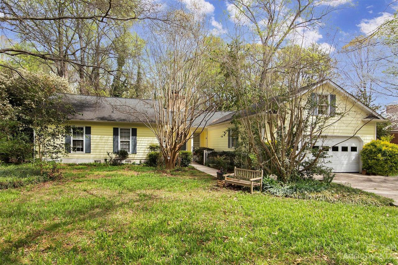 6527 Ciscayne Pl., Charlotte, NC 28211