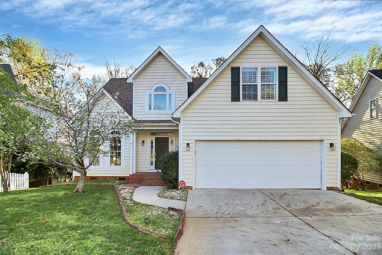 6201 Tuskan Dr., Charlotte, NC 28270