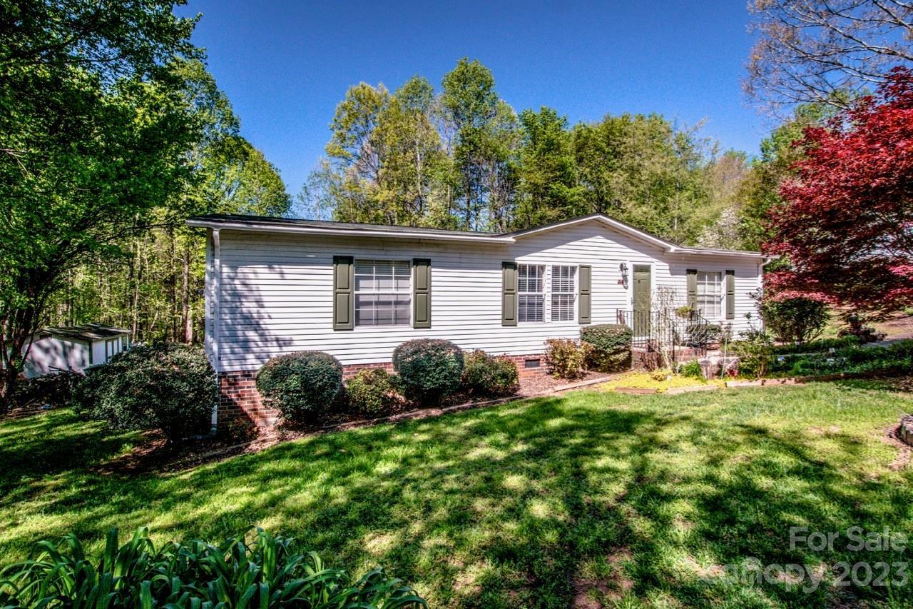 134 Regatta Ln., Mooresville, NC 28115