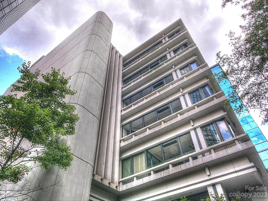 139 Tryon St. #3B, Charlotte, NC 28202