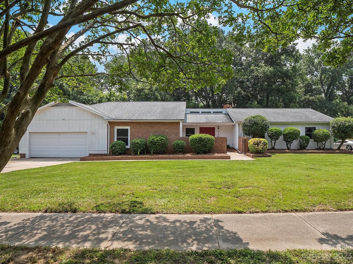 5934 Sullins Rd., Charlotte, NC 28214