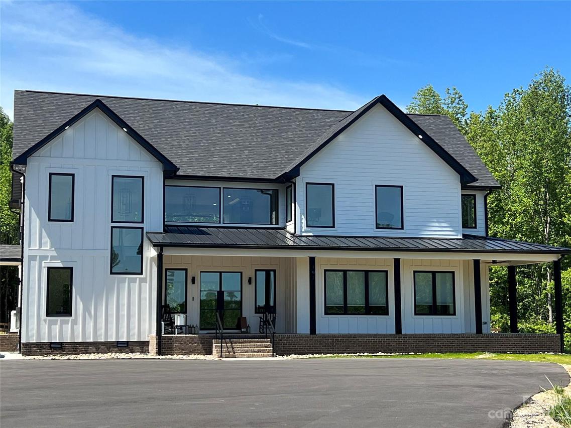 191 Shepherds Bluff Dr., Mooresville, NC 28115