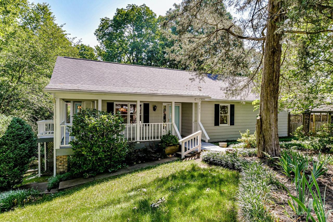 7017 Terrace Dr., Charlotte, NC 28211
