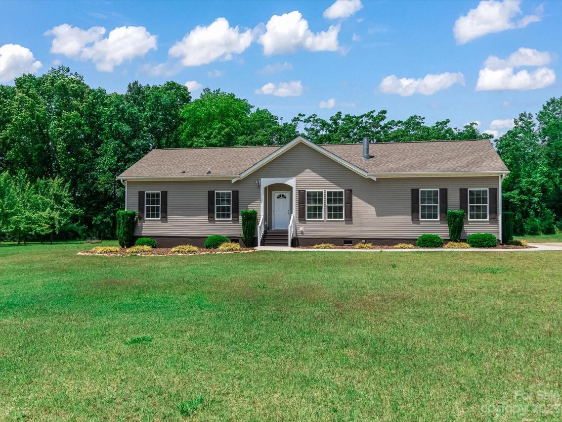 448 Willup Tr., Mooresville, NC 28115