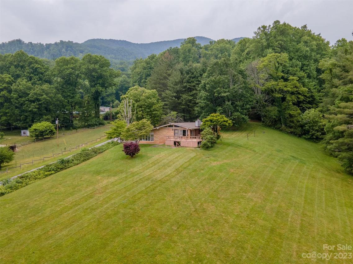 1052 Monteith Branch Rd., Sylva, NC 28779