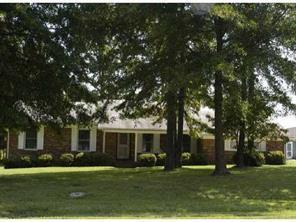 1125 Lundy Ln., Charlotte, NC 28214