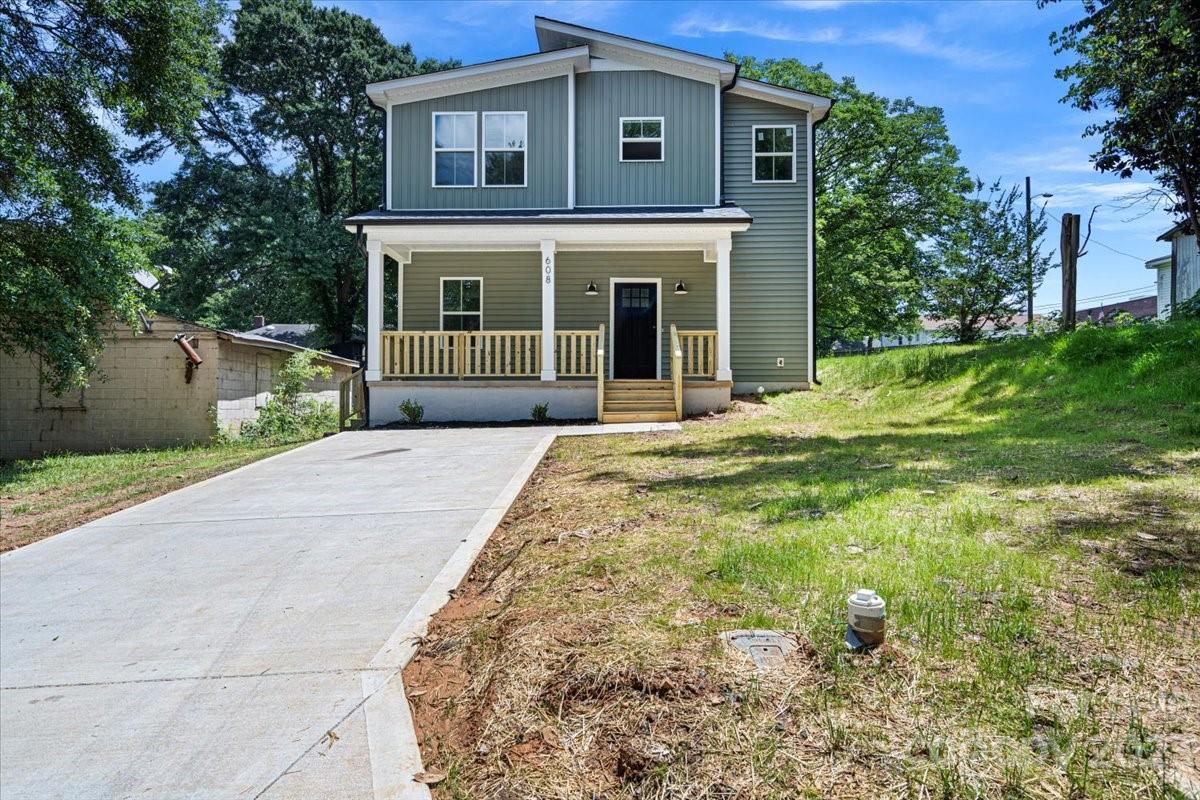 608 N Mcfarland St., Gastonia, NC 28054
