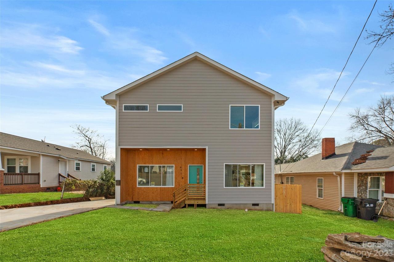 411 Lakewood Ave., Charlotte, NC 28208