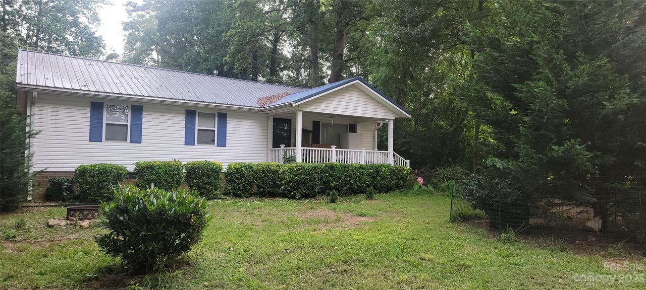9509 Old Dowd Rd., Charlotte, NC 28214