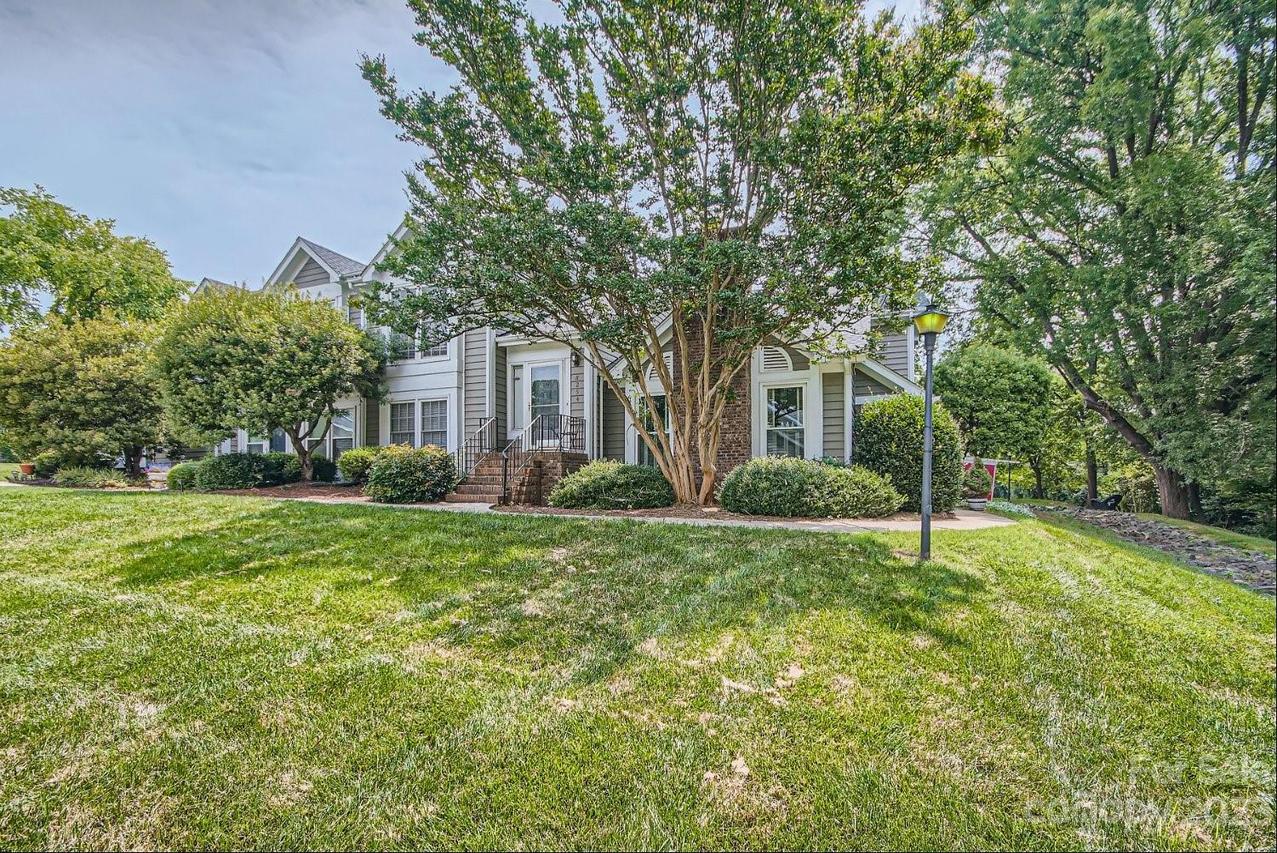 8256 Legare Ct., Charlotte, NC 28210