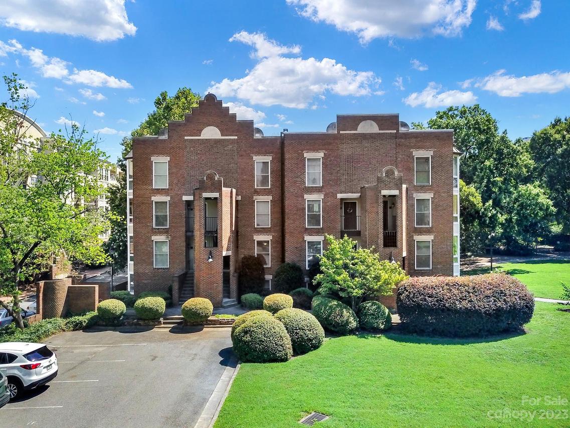 328 W 6th St. #2, Charlotte, NC 28202