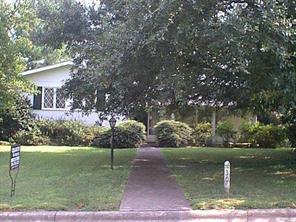 305 Sunnyside Dr., Concord, NC 28025