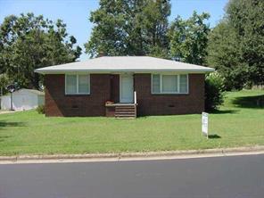 223 E Statesville Ave., Mooresville, NC 28115