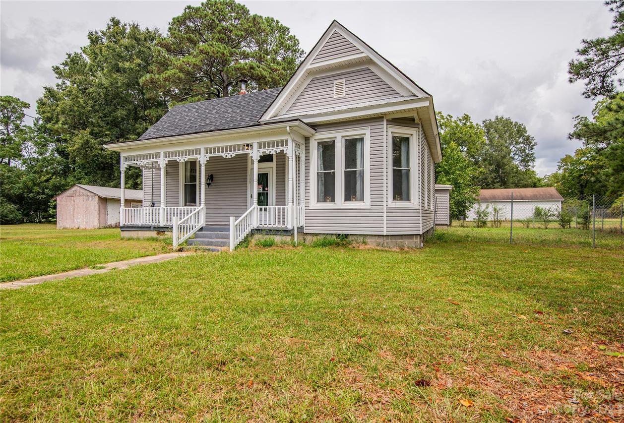 108 Stanford St., Rich Square, NC 27869