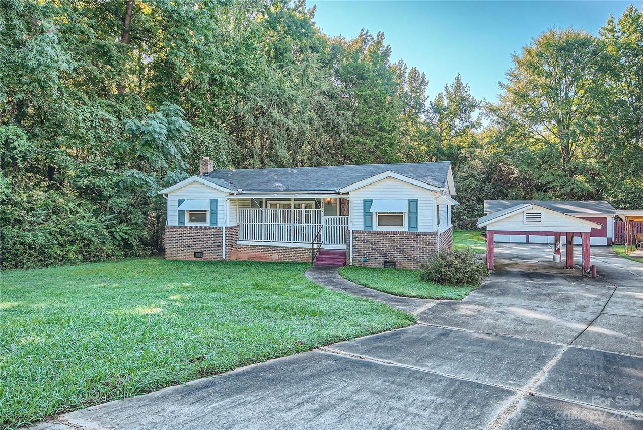 8630 Viola Dr., Charlotte, NC 28215