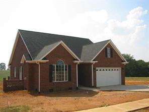 141 Spring Forest Dr., Boiling Springs, NC 28152