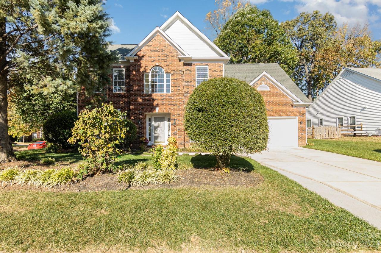 7303 Ridgefield Dr., Charlotte, NC 28269