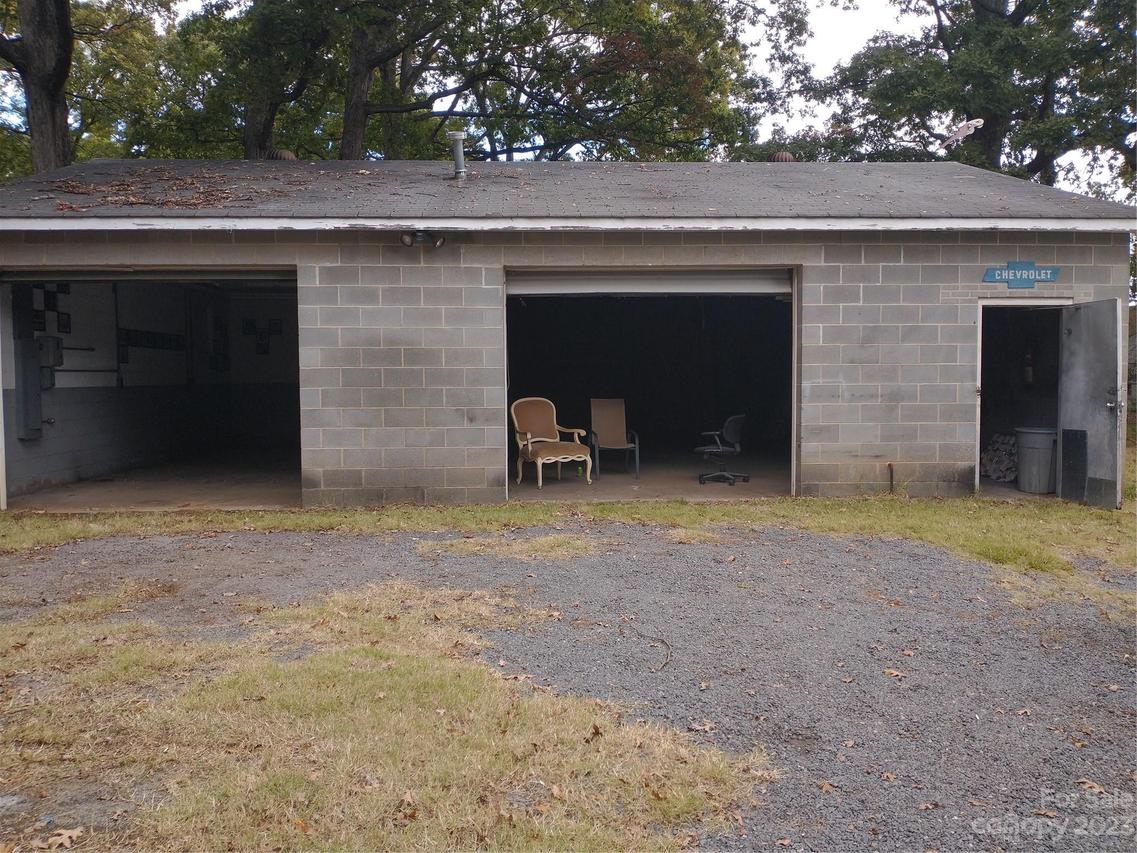 903 Belmont Mount Holly Rd., Belmont, NC 28012