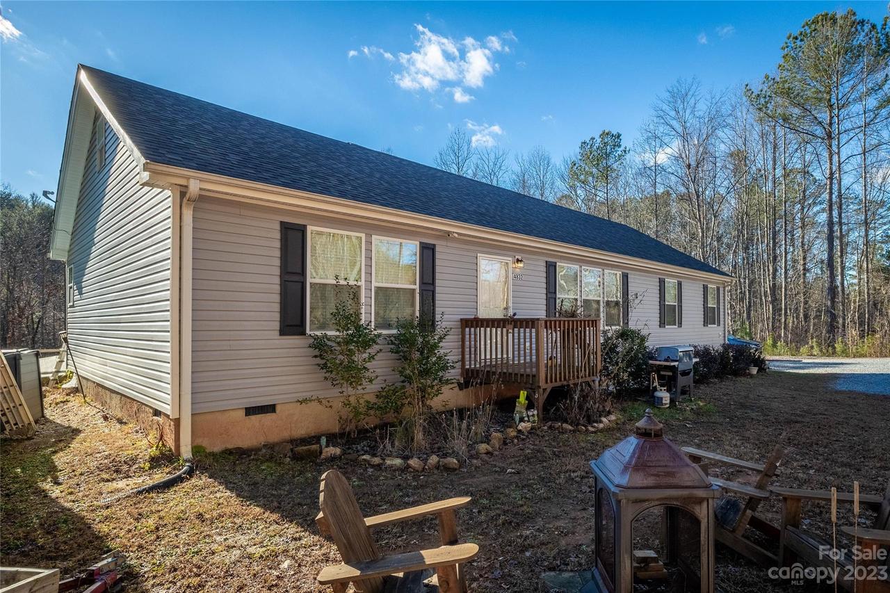 4832 Windy Ridge Rd., Morganton, NC 28655