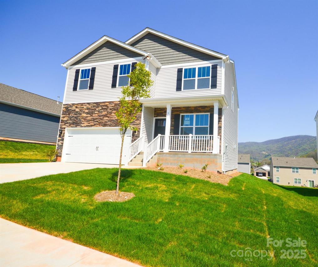 96 Farmwood Tr., Waynesville, NC 28786