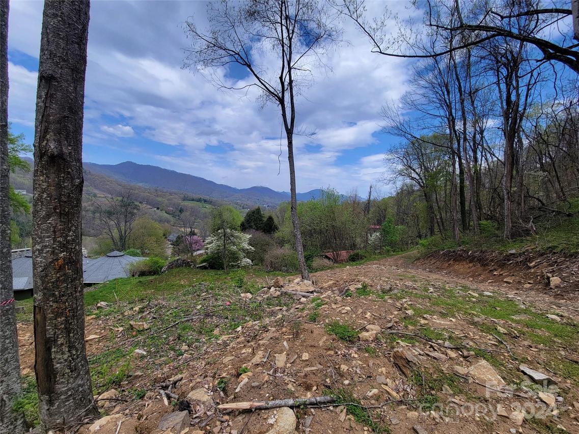 145 Patchens Estate Rd. #B, Waynesville, NC 28786