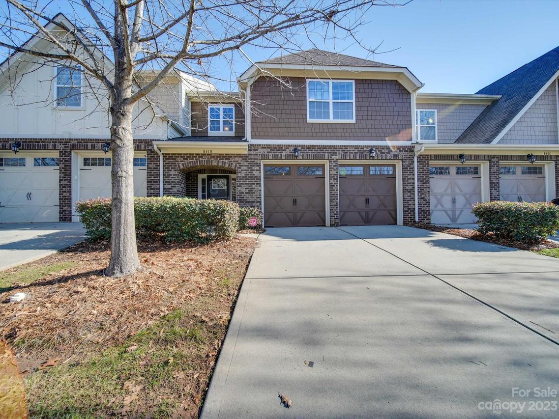 8410 Loxton Cir., Charlotte, NC 28214