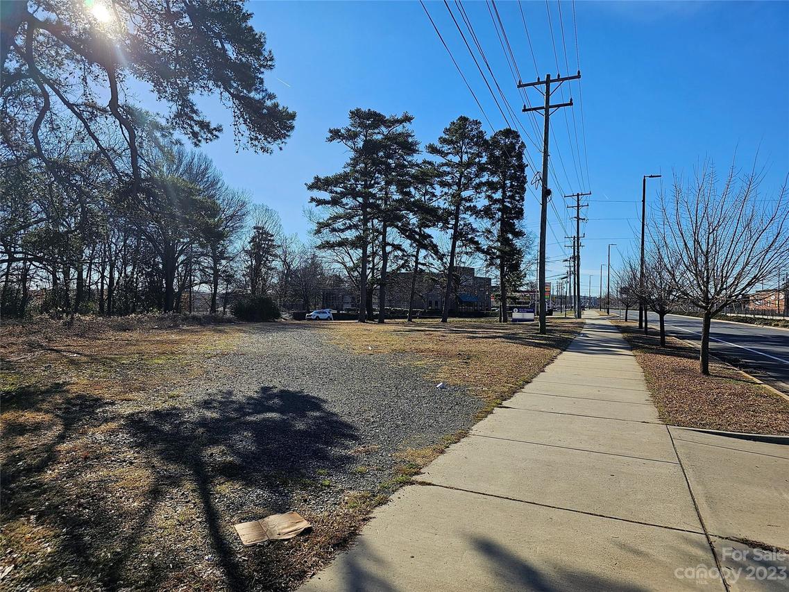 8116 Tryon St., Charlotte, NC 28262