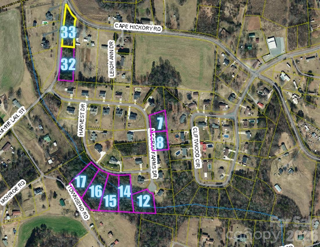 2478 Harvest Dr. #17, Hickory, NC 28601