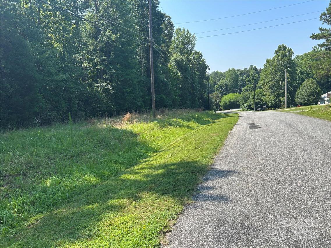 255 Bowers Rd., Thomasville, NC 27360