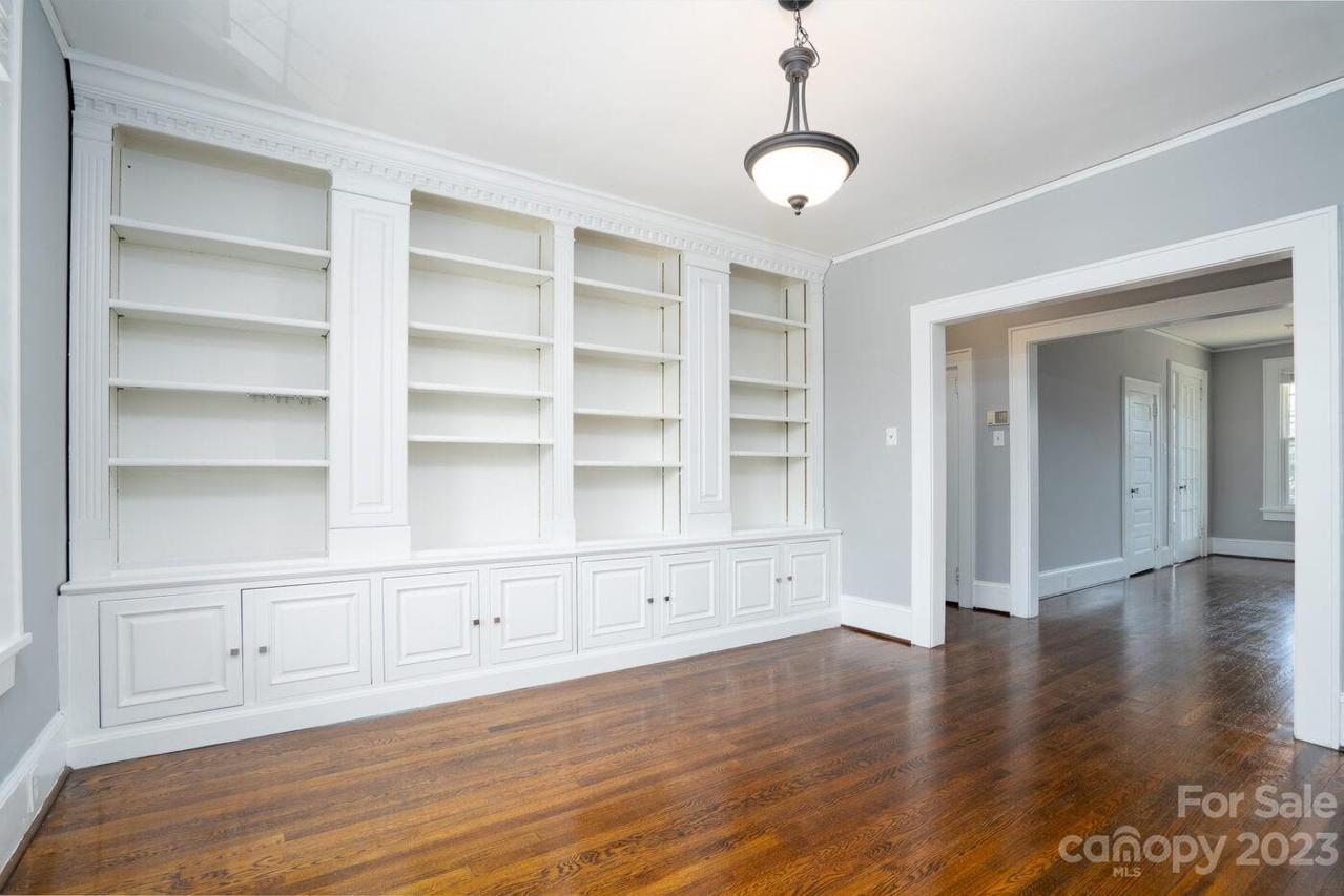 228 Providence Rd., Charlotte, NC 28207