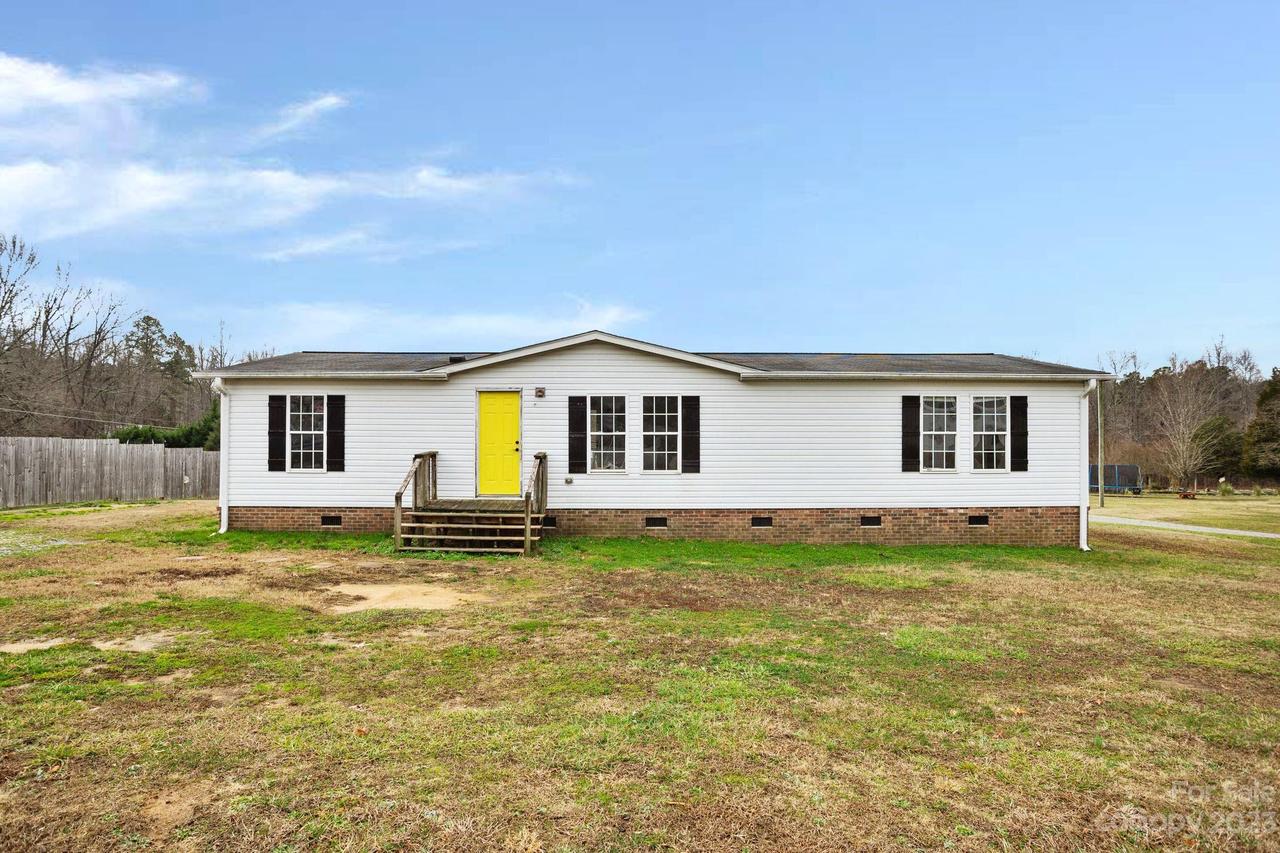 575 Ivy Yokeley Rd., Winston Salem, NC 27107