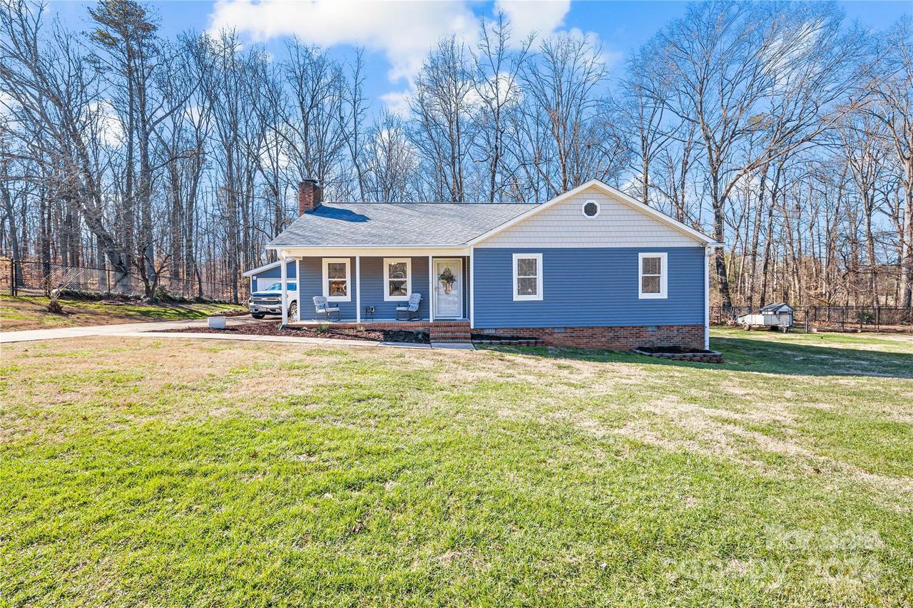 5709 Mingus Rd., Charlotte, NC 28216