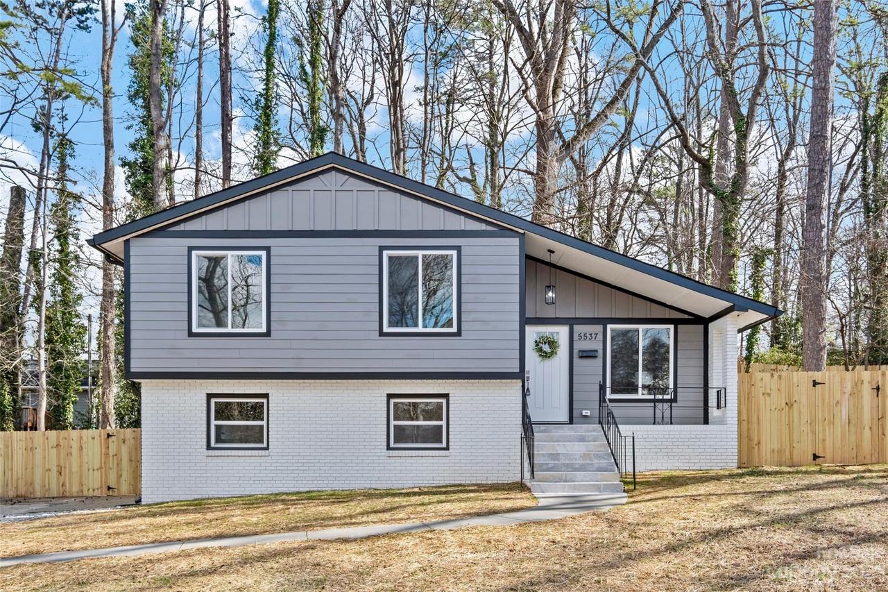 5537 Ruth Dr., Charlotte, NC 28215