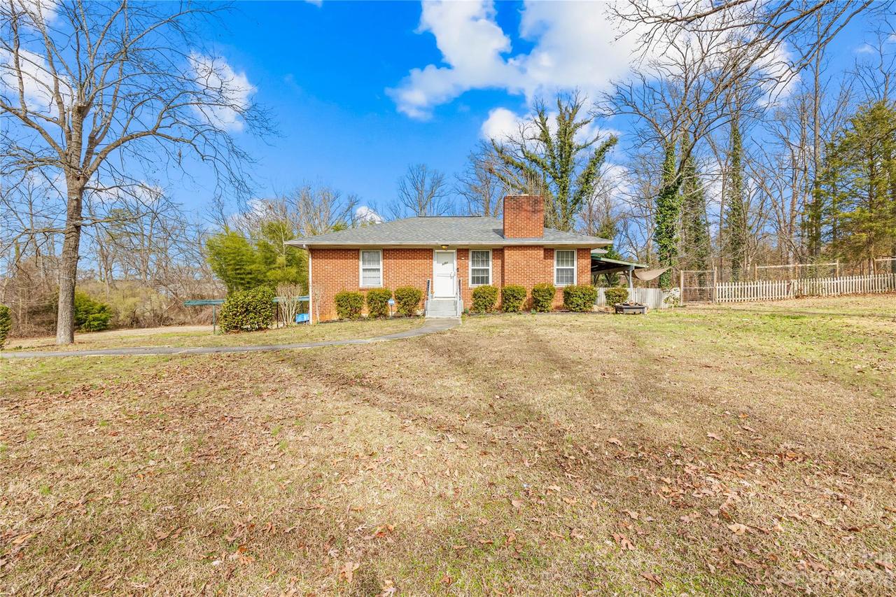 8201 Kerrybrook Cir. #8, Charlotte, NC 28214