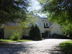 2501 Chelsea Place Ct., Charlotte, NC 28211