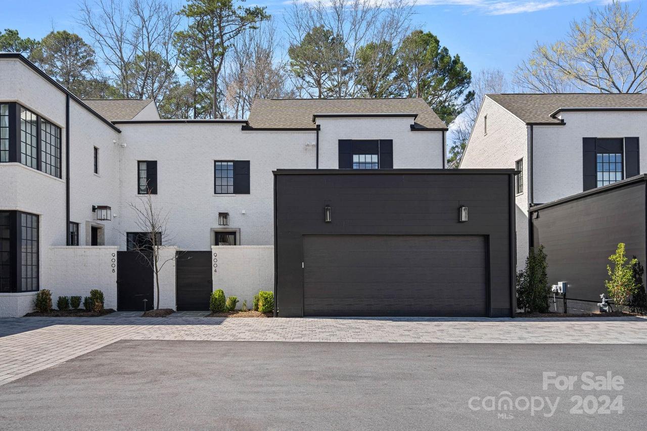 9004 Tynecastle Commons Ct., Charlotte, NC 28226