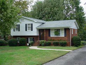 1311 Thriftwood Dr., Charlotte, NC 28208