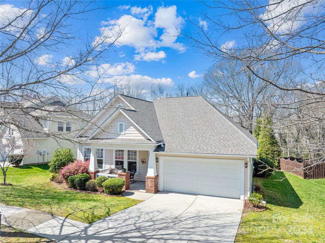8815 Beaver Creek Dr., Charlotte, NC 28269