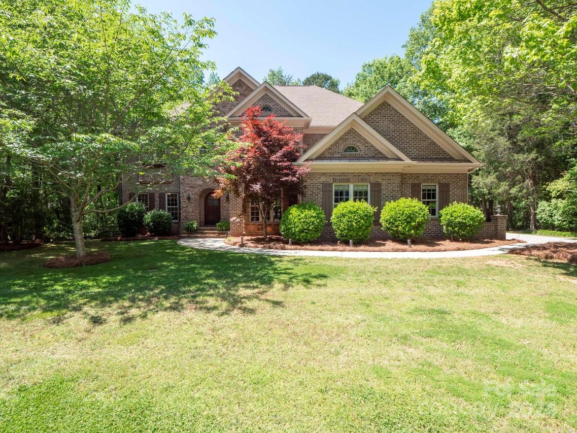 10921 Deerberry Ct., Matthews, NC 28105