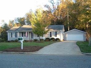 2210 Winterfield Dr., Gastonia, NC 28056