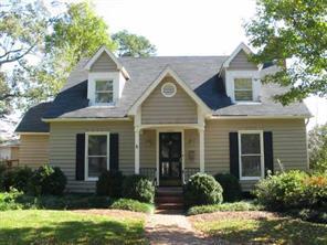 2729 Picardy Pl., Charlotte, NC 28209