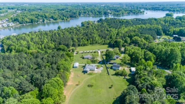 796 Cornelius Rd., Mooresville, NC 28117