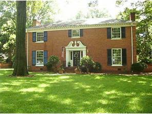 1954 W Queens Rd., Charlotte, NC 28207