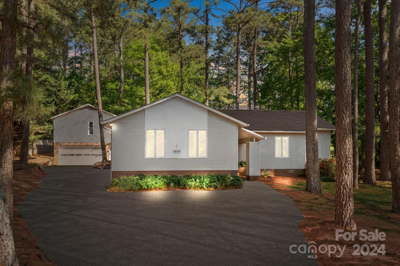 11050 Sudbury Rd., Davidson, NC 28036