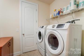 3800 Halcyon Dr., Huntersville, NC 28078