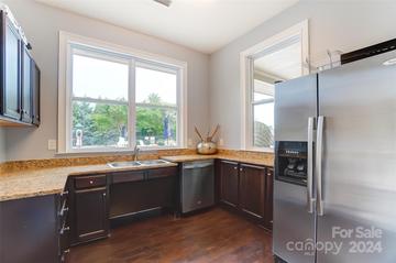 3800 Halcyon Dr., Huntersville, NC 28078