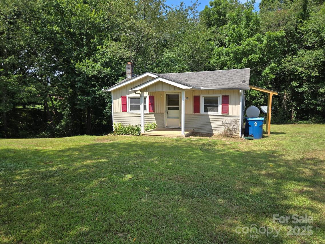 335 Rosenwald School St., Catawba, NC 28609