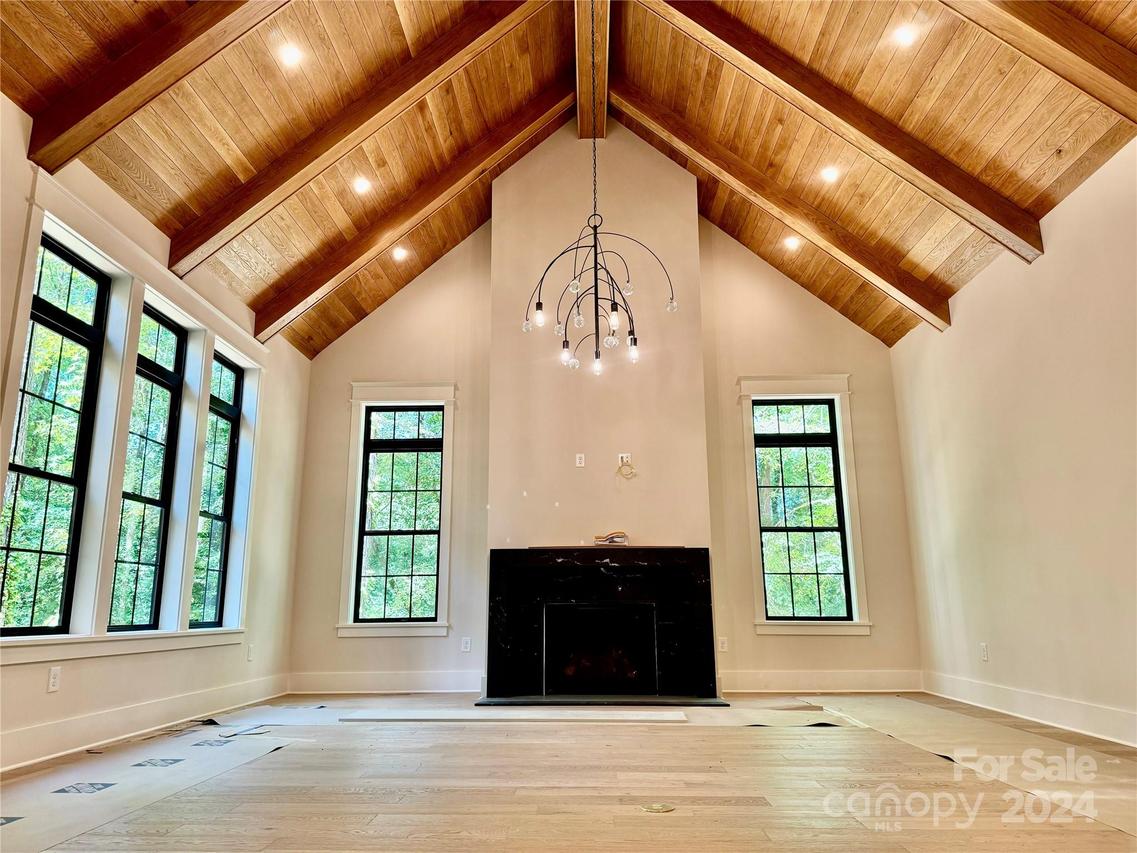 4952 Charmapeg Ave., Charlotte, NC 28211